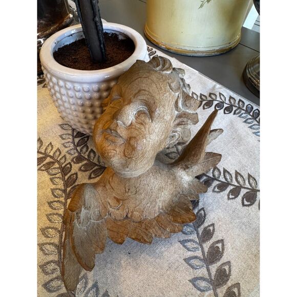 Stunning vintage Angel, single piece of wood, signed & dated 1970 - Picture 1 of 7